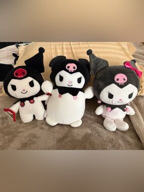 Kuromi plushies